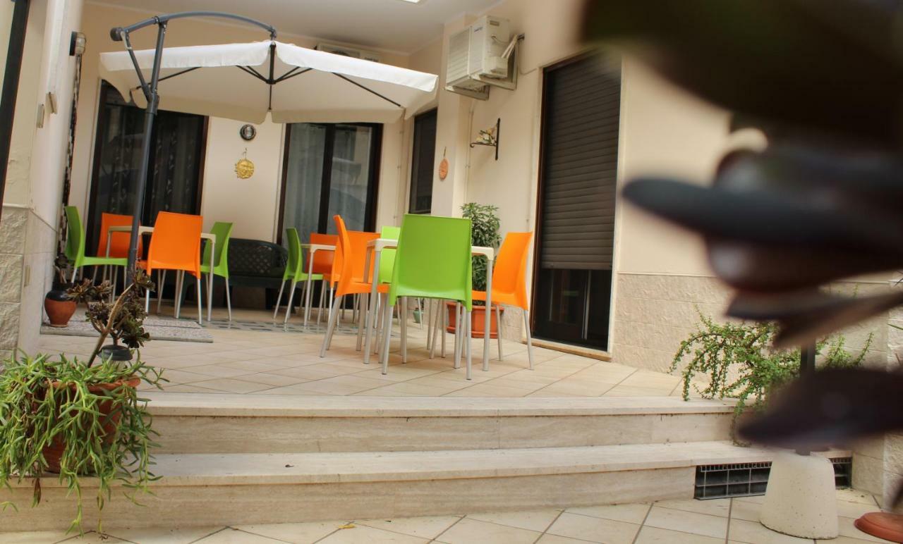 B&B L'Acchiatura Lecce Exterior foto