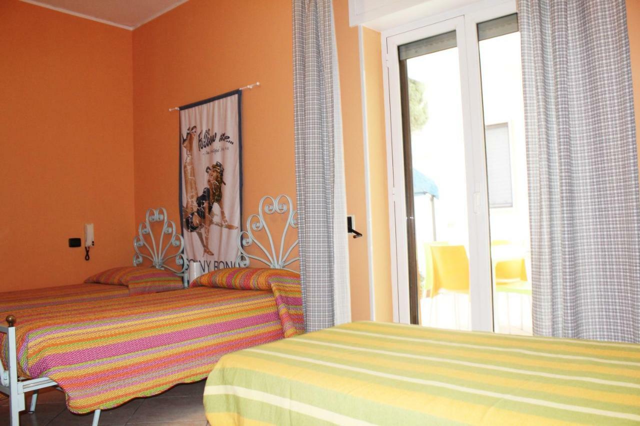 B&B L'Acchiatura Lecce Cameră foto
